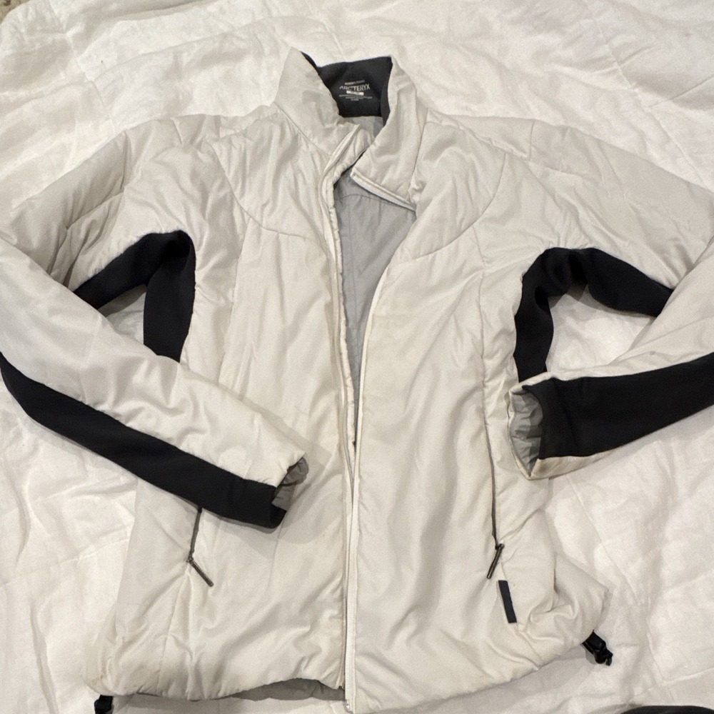 Arc'teryx Women's Gray Black Mid-Length Jacket Size M Full Zip CA 34438